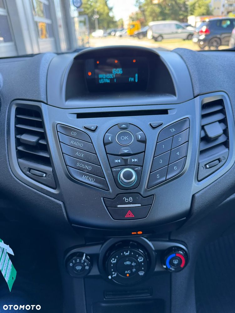 Ford Fiesta 1.0 EcoBoost Silver X - 21