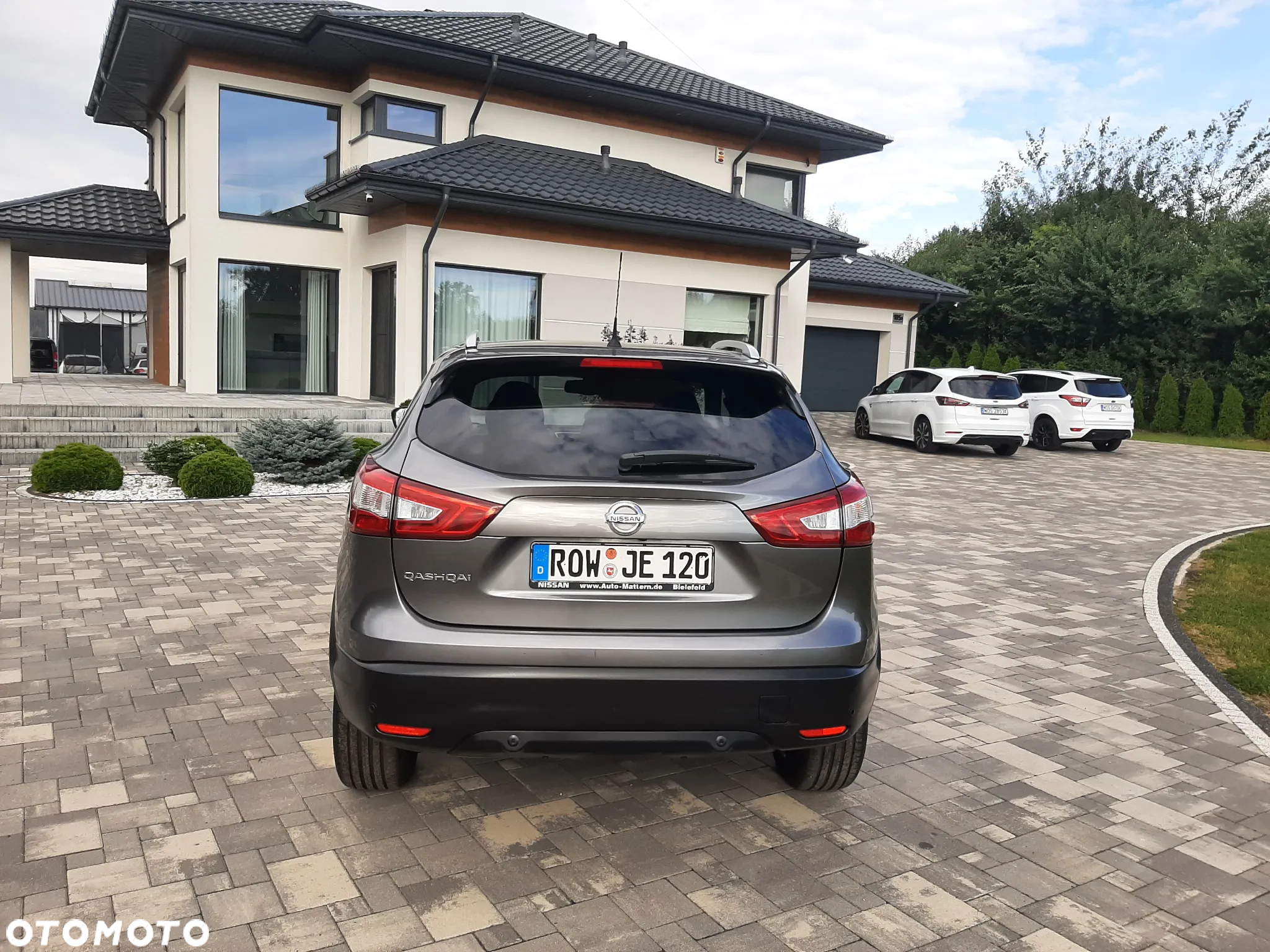 Nissan Qashqai 1.2 DIG-T Tekna Xtronic - 25