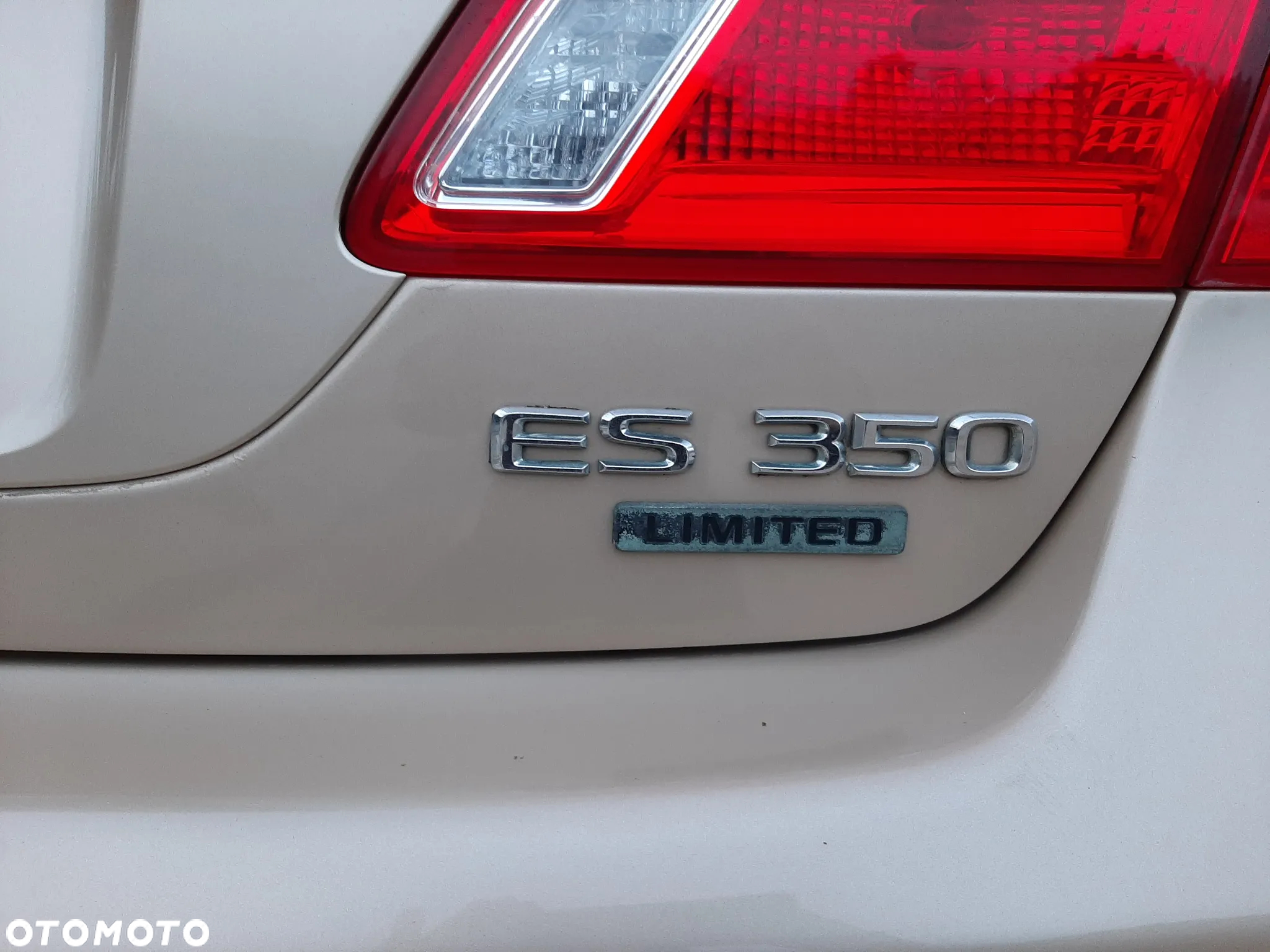 Lexus ES 350 - 23