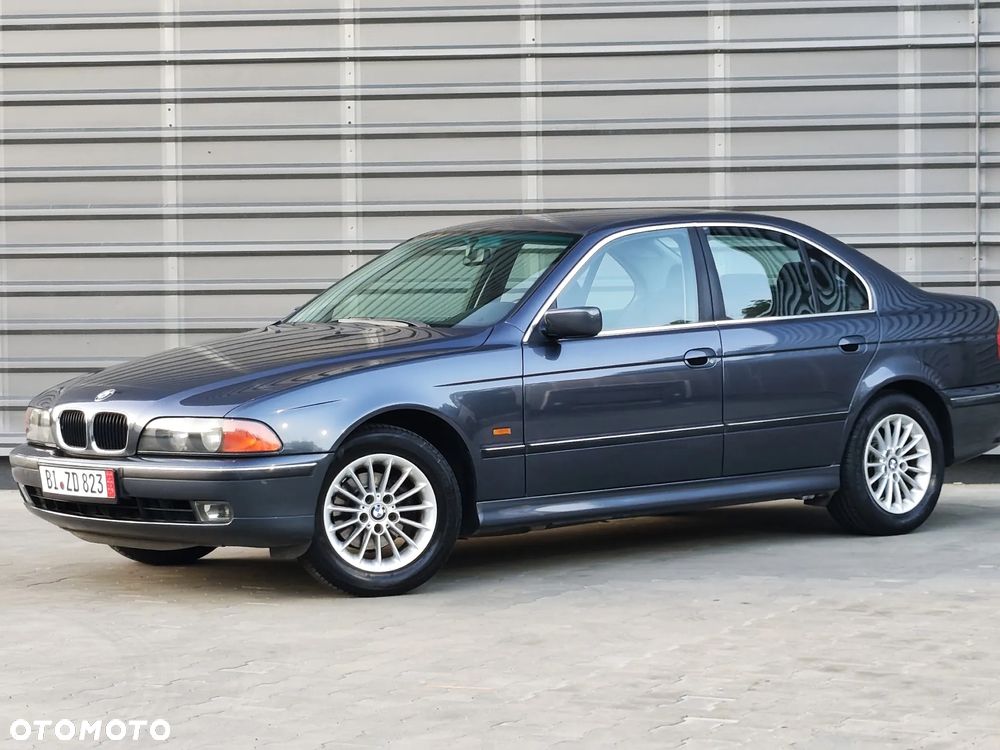 BMW Seria 5 - 16
