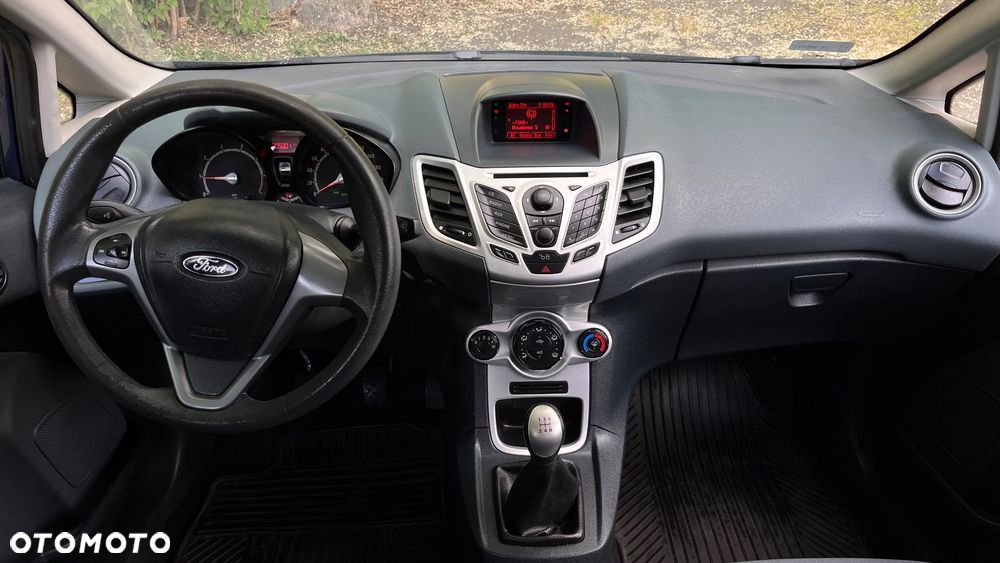 Ford Fiesta 1.4 Titanium - 11