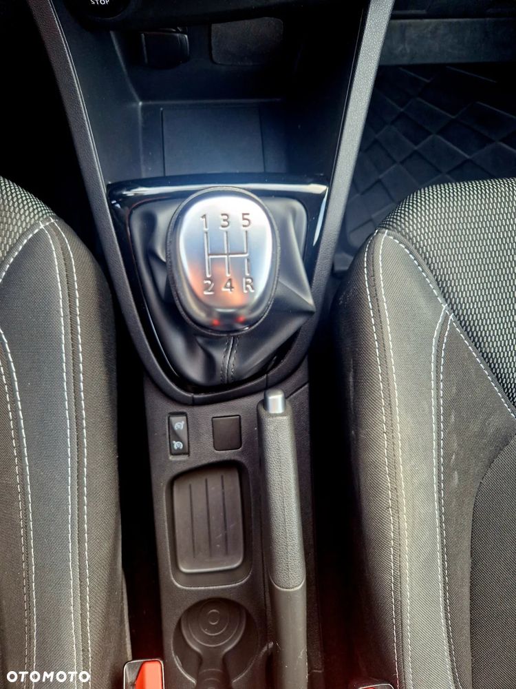 Renault Clio 1.2 16V 75 Experience - 23