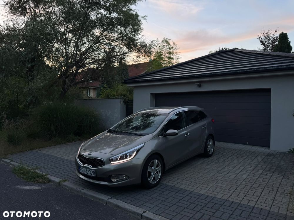 Kia Ceed - 3