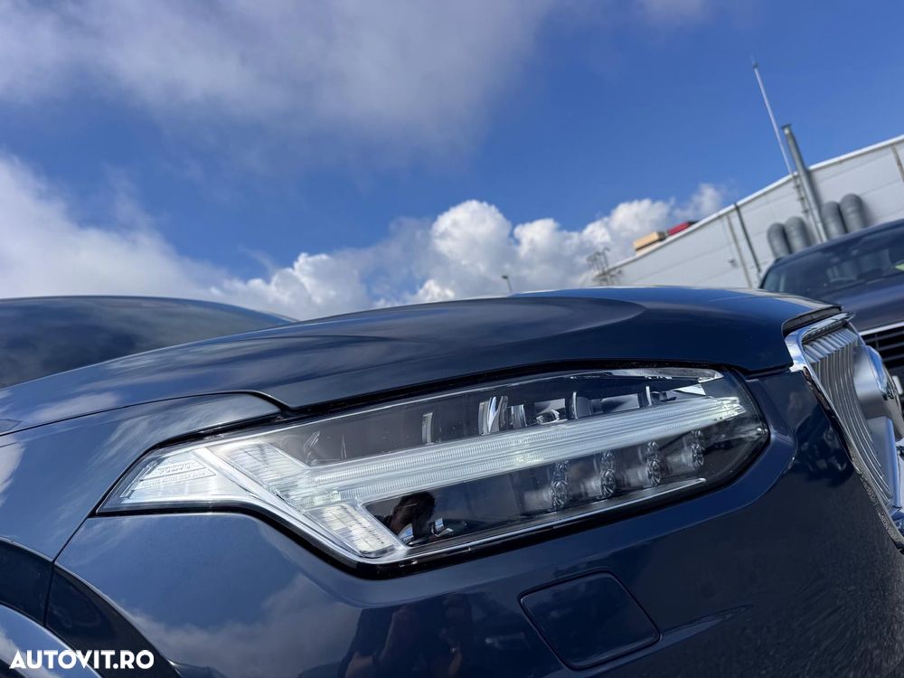 Volvo XC 90 T8 eAWD R-Design - 7