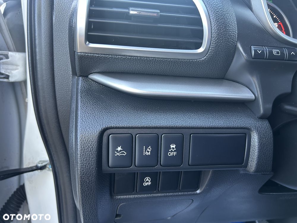 Mitsubishi Eclipse Cross 1.5 T-MIVEC CVT 2WD Connect - 22