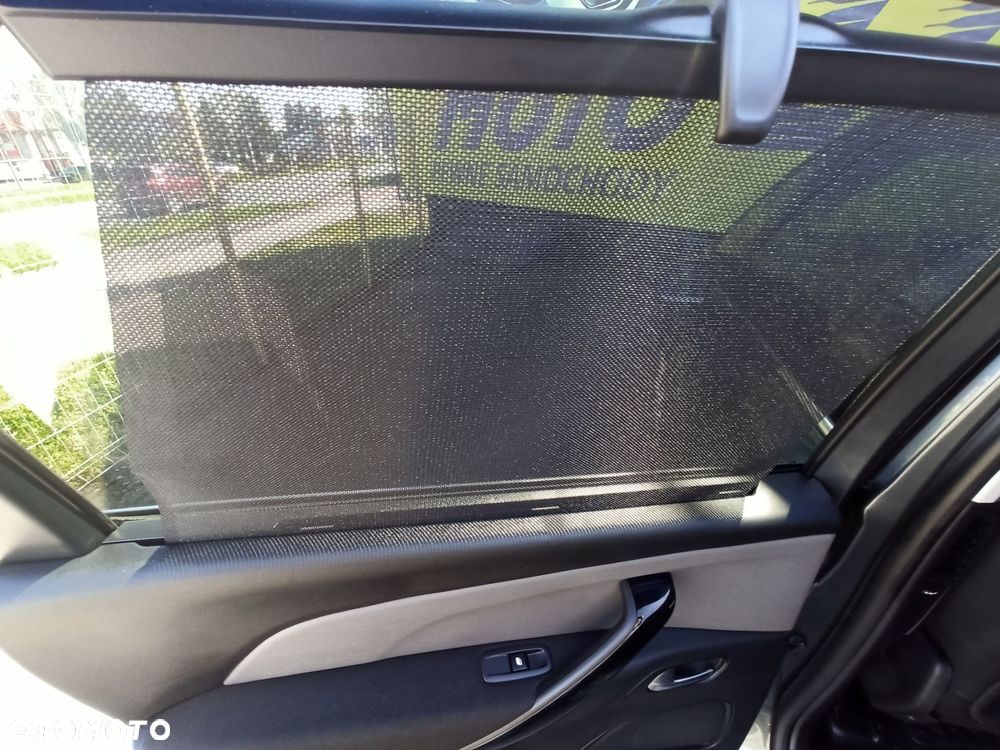 Citroën C4 Picasso - 23