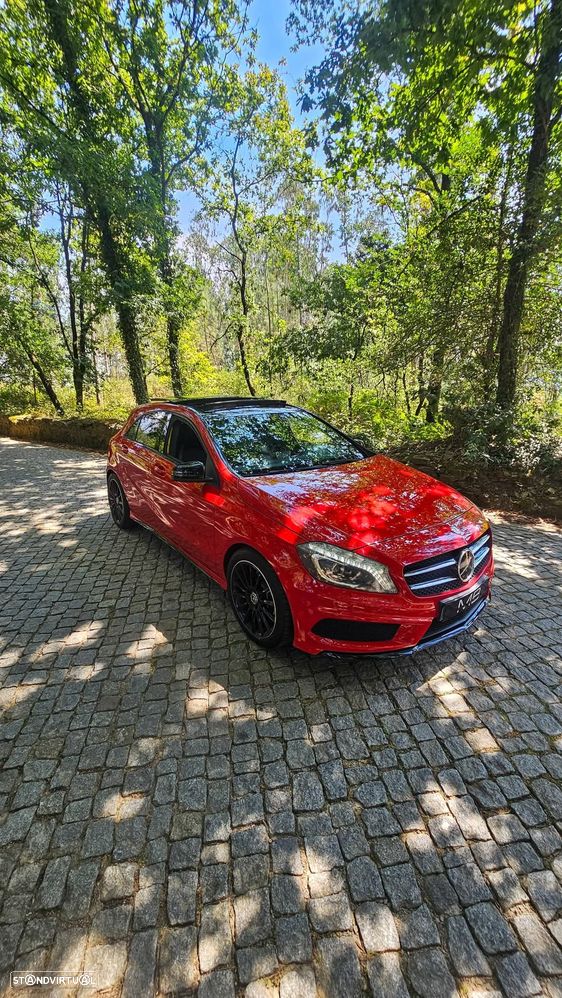 Mercedes-Benz A 200 CDI 4Matic 7G-DCT AMG Line - 18