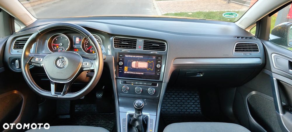 Volkswagen Golf Variant 1.6 TDI BMT Comfortline - 10