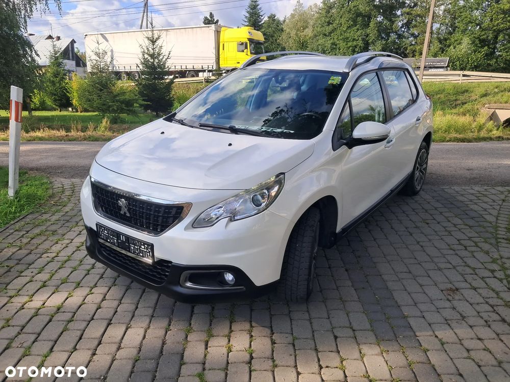 Peugeot 2008 1.6 e-HDi Allure S&S - 2