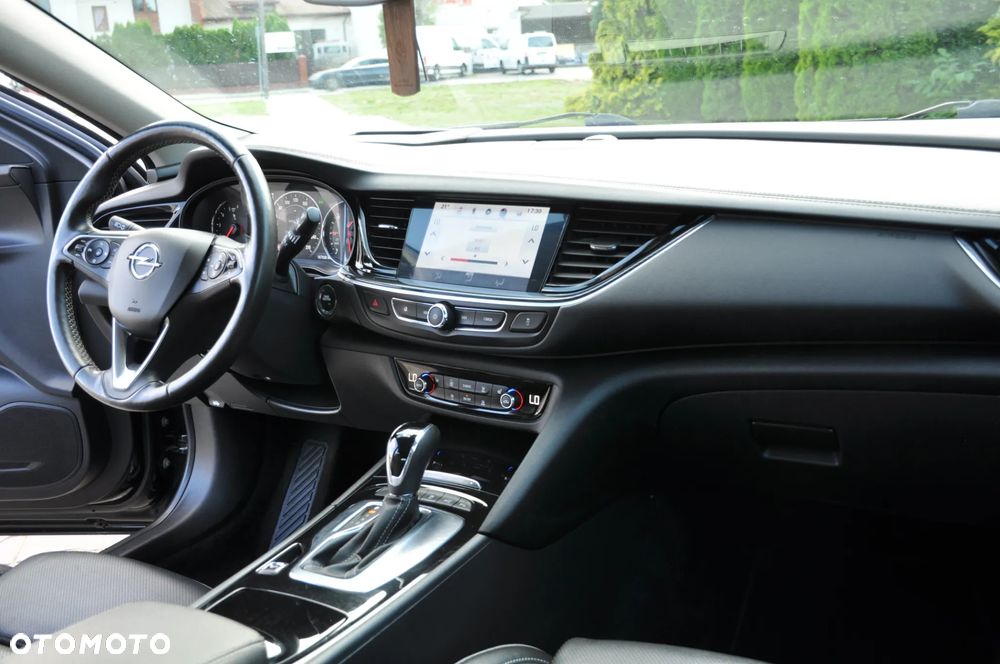 Opel Insignia 2.0 Automatik Business Edition - 24