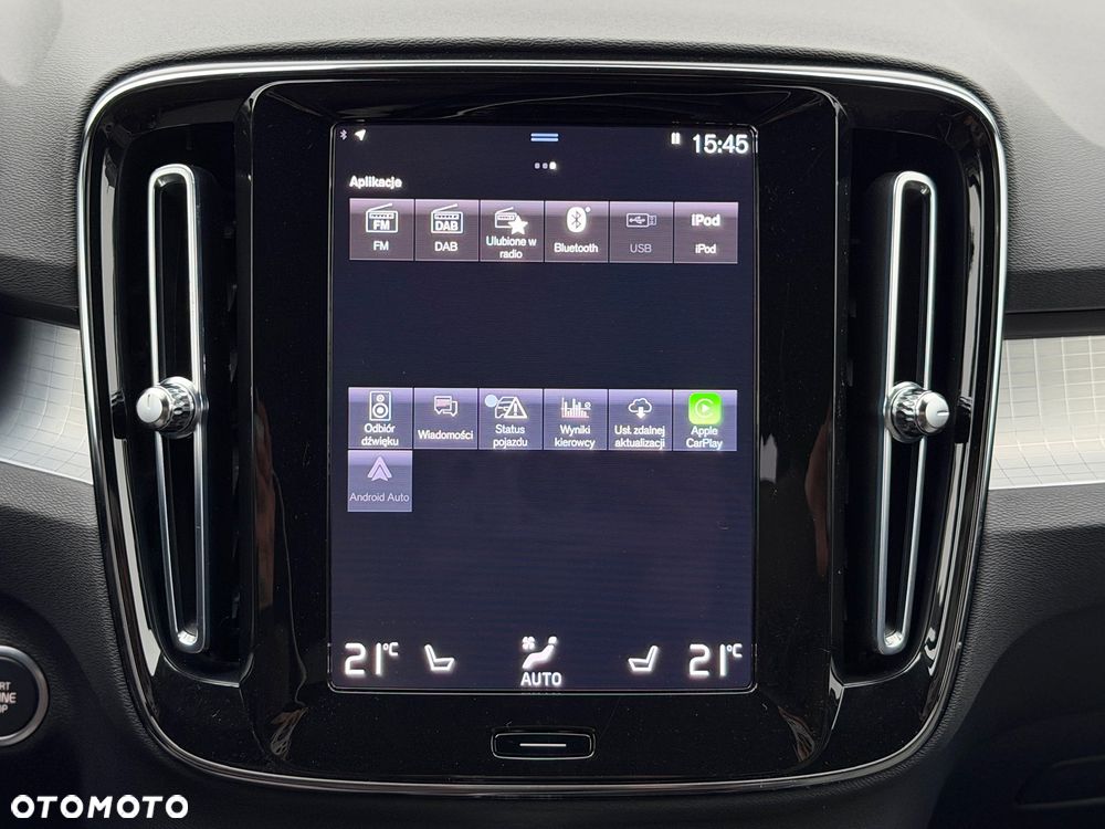Volvo XC 40 T2 Plus Dark - 18