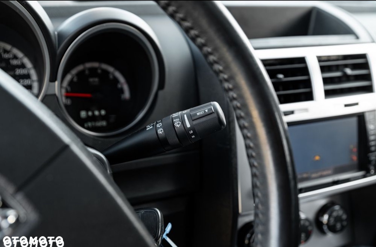 Dodge Nitro 4.0 V6 RT - 29