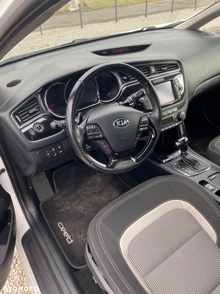 Kia Ceed 1.6 CRDi GT Line DCT - 6
