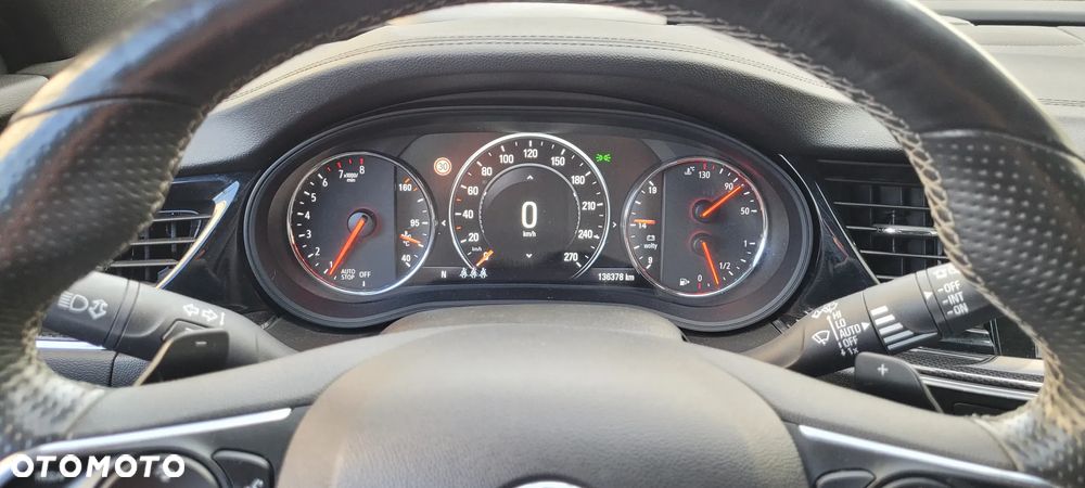 Opel Insignia CT 2.0 T 4x4 Exclusive S&S - 13