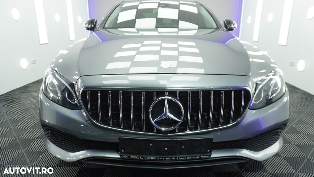 Mercedes-Benz E - 8