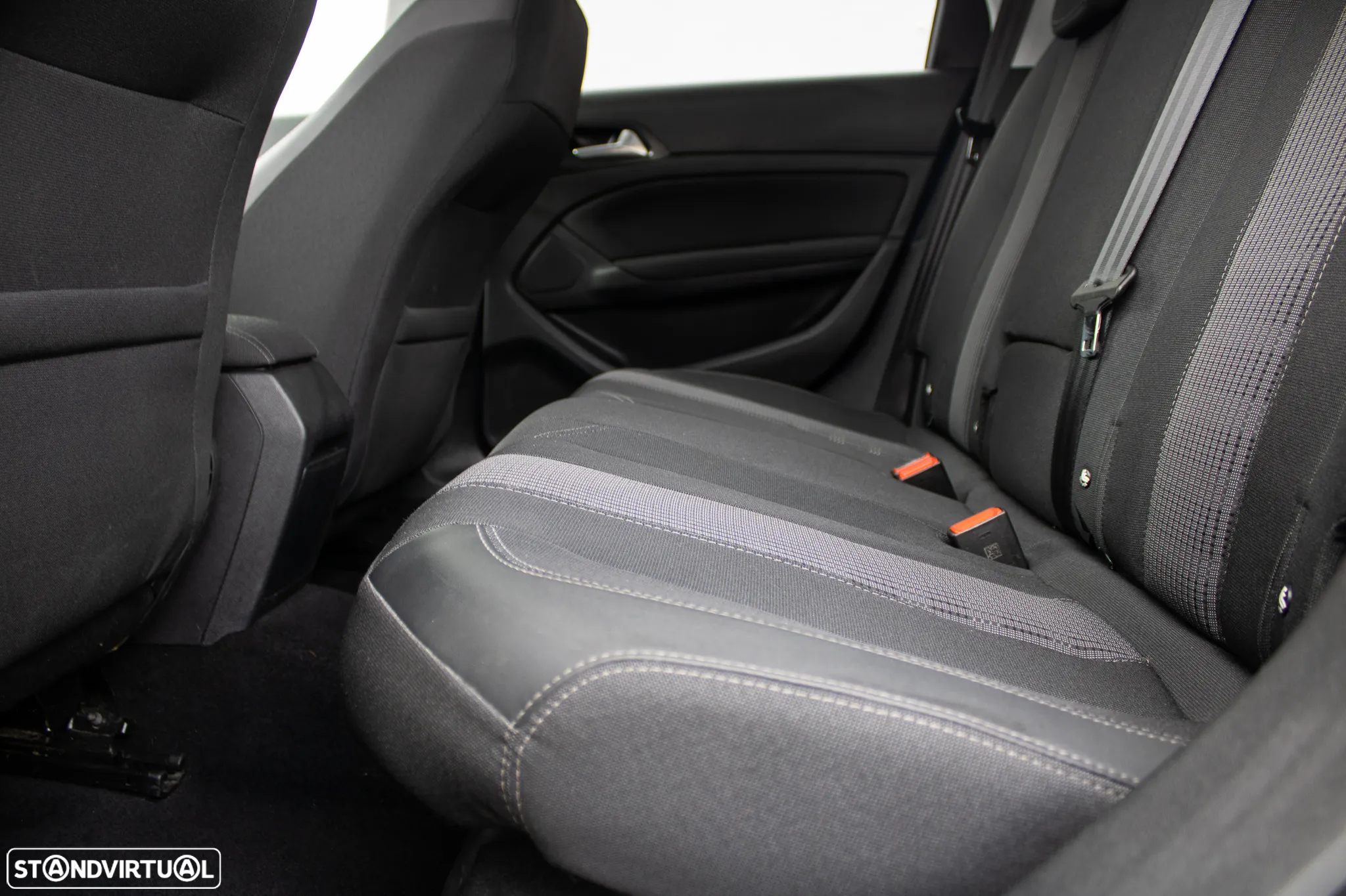 Peugeot 308 SW 1.2 PureTech Allure Pack - 15