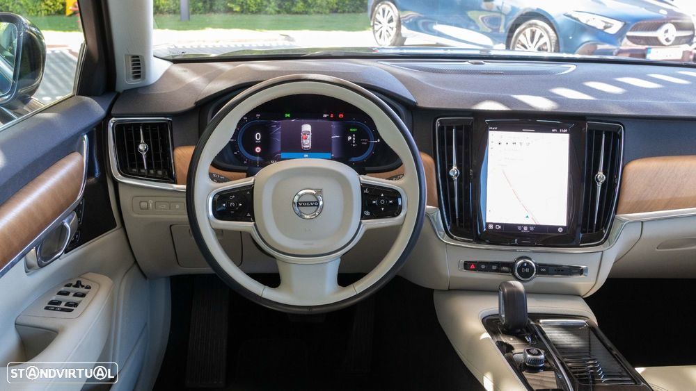 Volvo V90 2.0 T8 PHEV Inscription Expression AWD - 6
