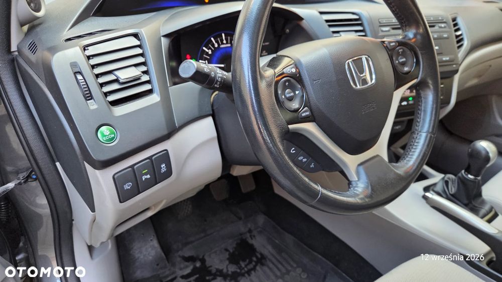 Honda Civic 1.8 Executive (z pak.opc.) - 13