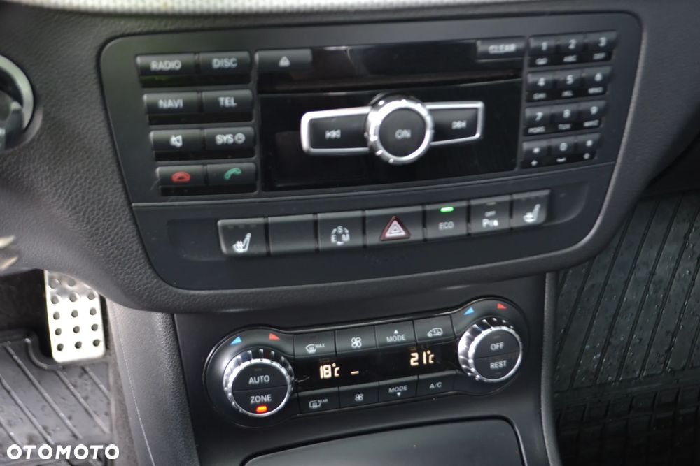 Mercedes-Benz Klasa B 200 CDI (BlueEFFICIENCY) 7G-DCT - 13