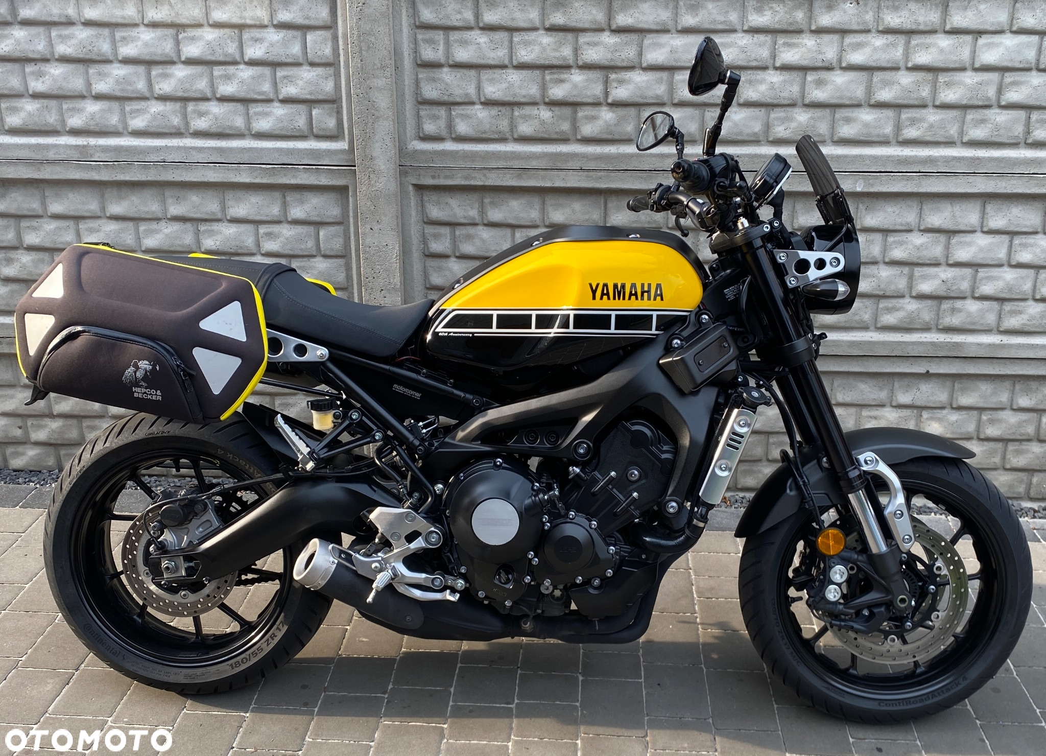 Yamaha XSR - 4