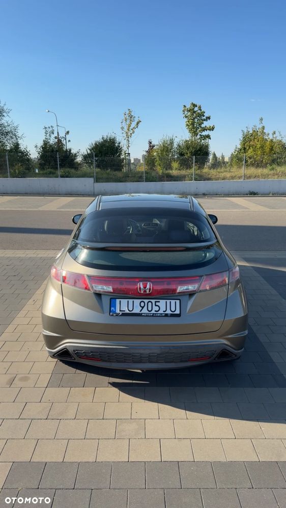 Honda Civic 1.8 Comfort - 5