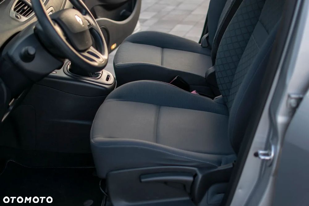Renault Scenic - 40