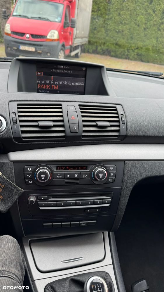 BMW Seria 1 118d - 16