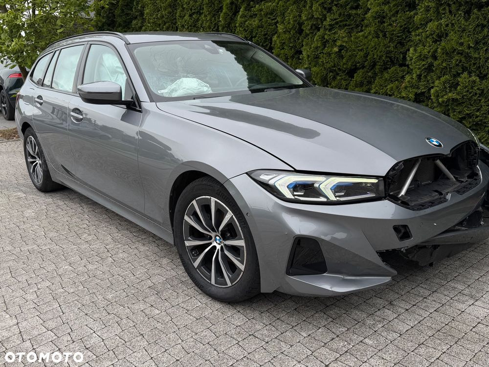 BMW Seria 3 318d Edition Luxury Line Purity