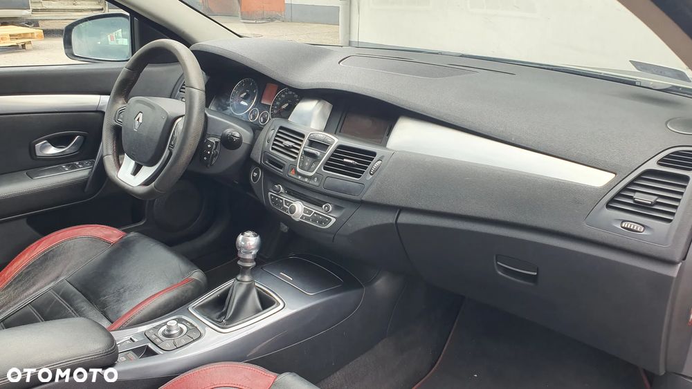 Renault Laguna 2.0 dCi Monaco GP2 - 9