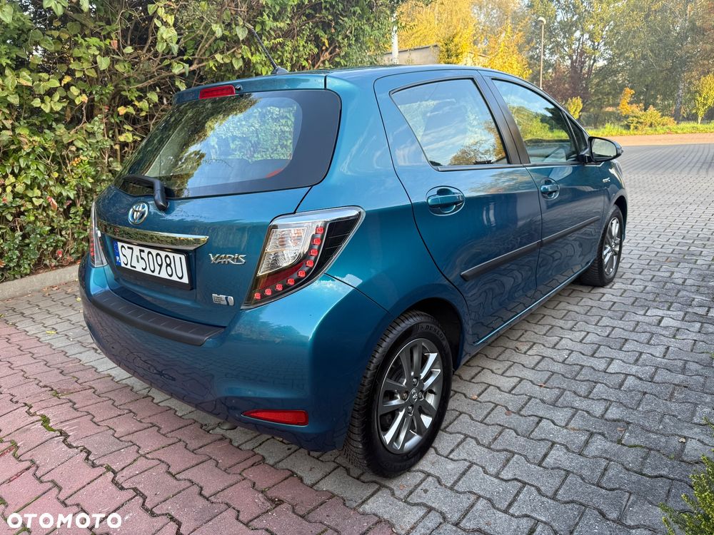 Toyota Yaris 1.5 VVT-i Launch Edition - 4