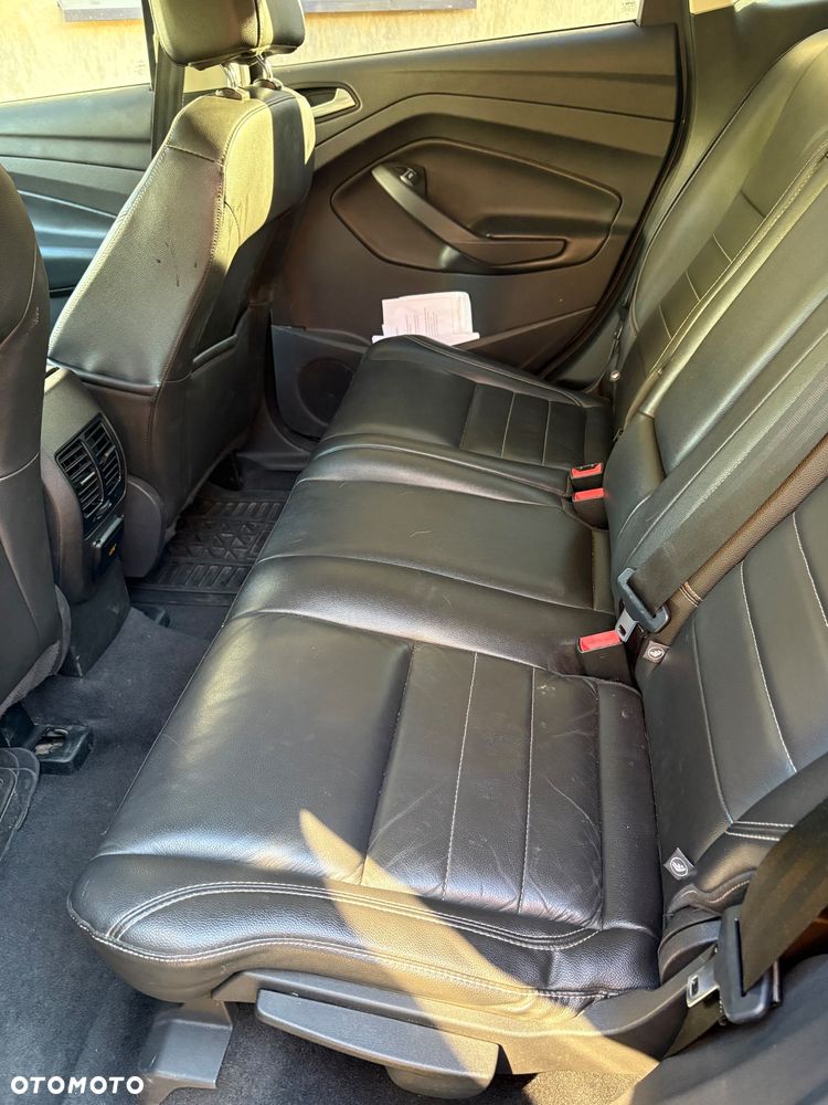 Ford Escape 2.0 EcoBoost AWD Titanium - 7
