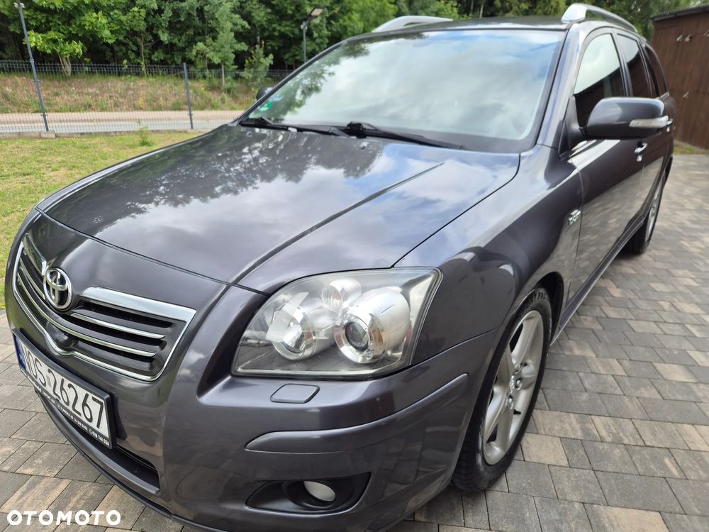 Toyota Avensis 2.2 D-CAT Sol plus NAVI - 18