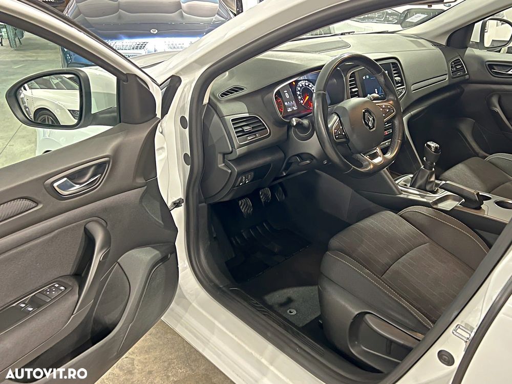 Renault Megane BLUE dCi Business - 6