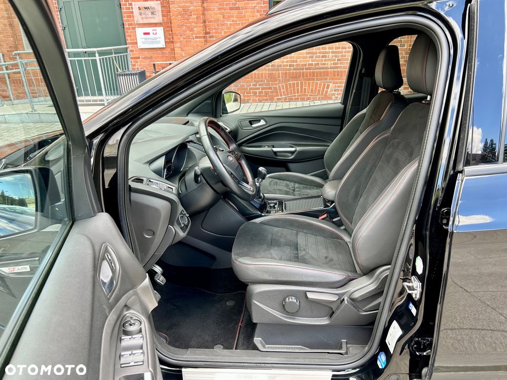 Ford Kuga 1.5 EcoBoost 2x4 Titanium - 15