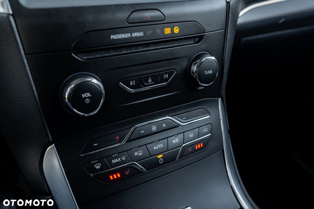 Ford S-Max 2.0 TDCi 4WD Trend PowerShift - 36
