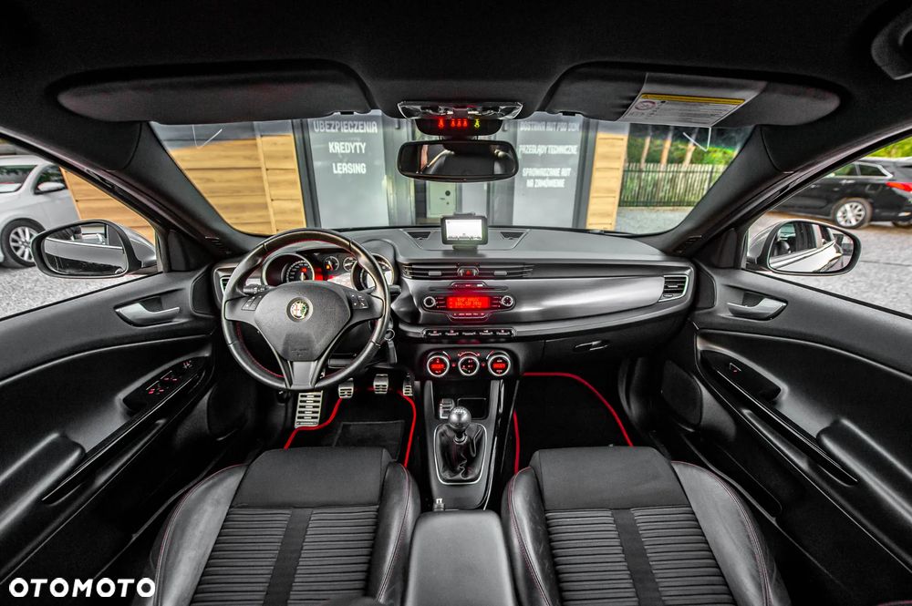 Alfa Romeo Giulietta 1.8 TBi 16V Quadrifoglio Verde - 23