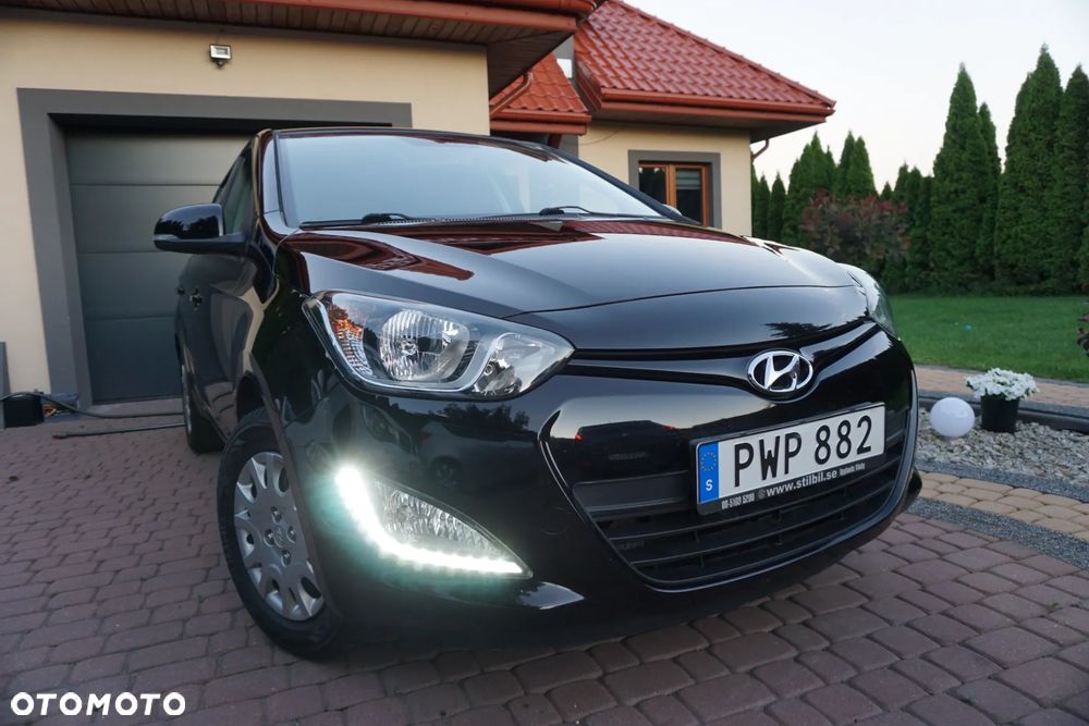 Hyundai i20 - 18