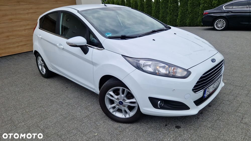 Ford Fiesta 1.0 EcoBoost Titanium - 25