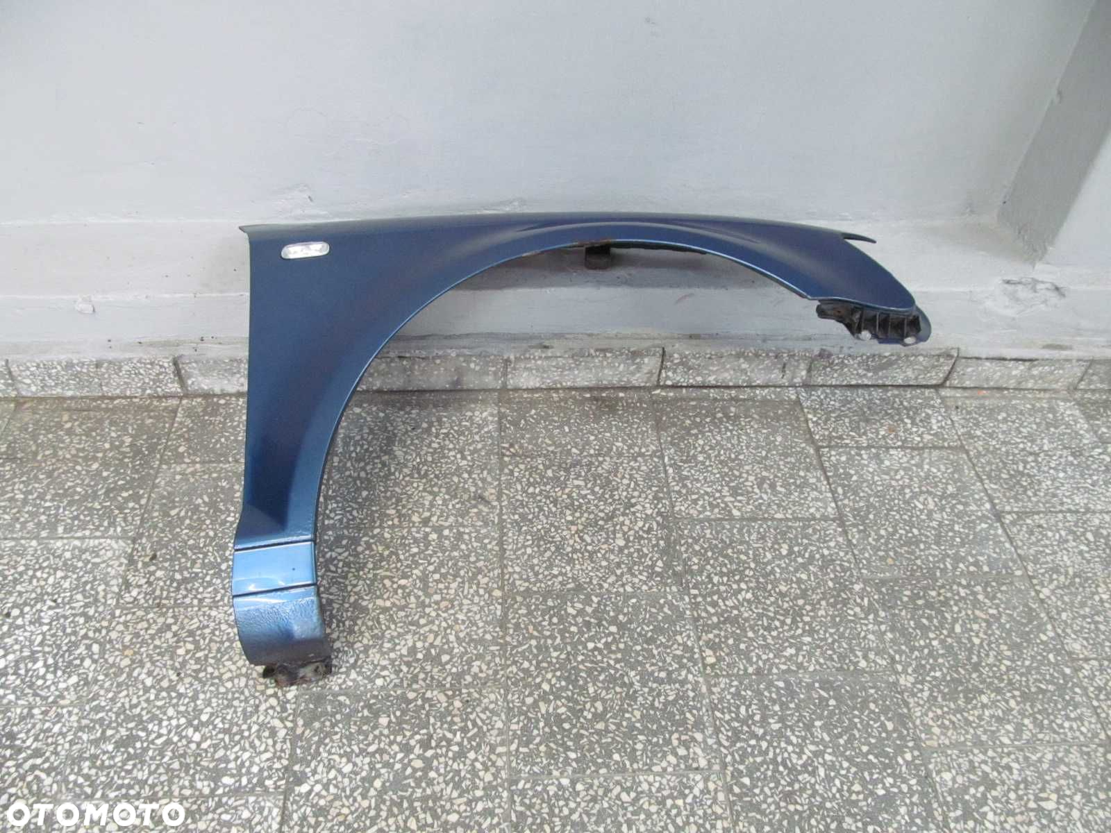 AUDI A3 8P LIFT BLOTNIK PRZOD PRAWY 05-08 - 3