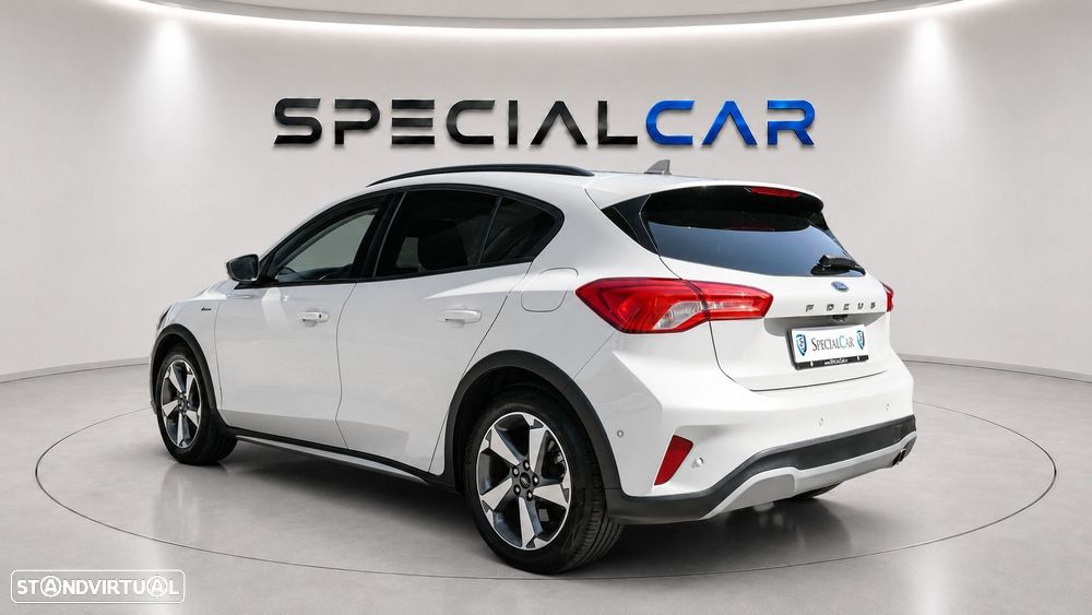 Ford Focus 1.0 EcoBoost Active X - 11