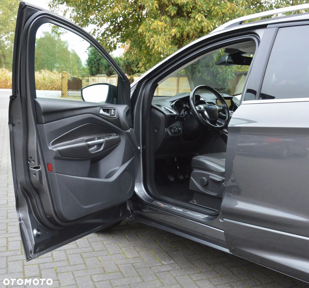 Ford Kuga - 16