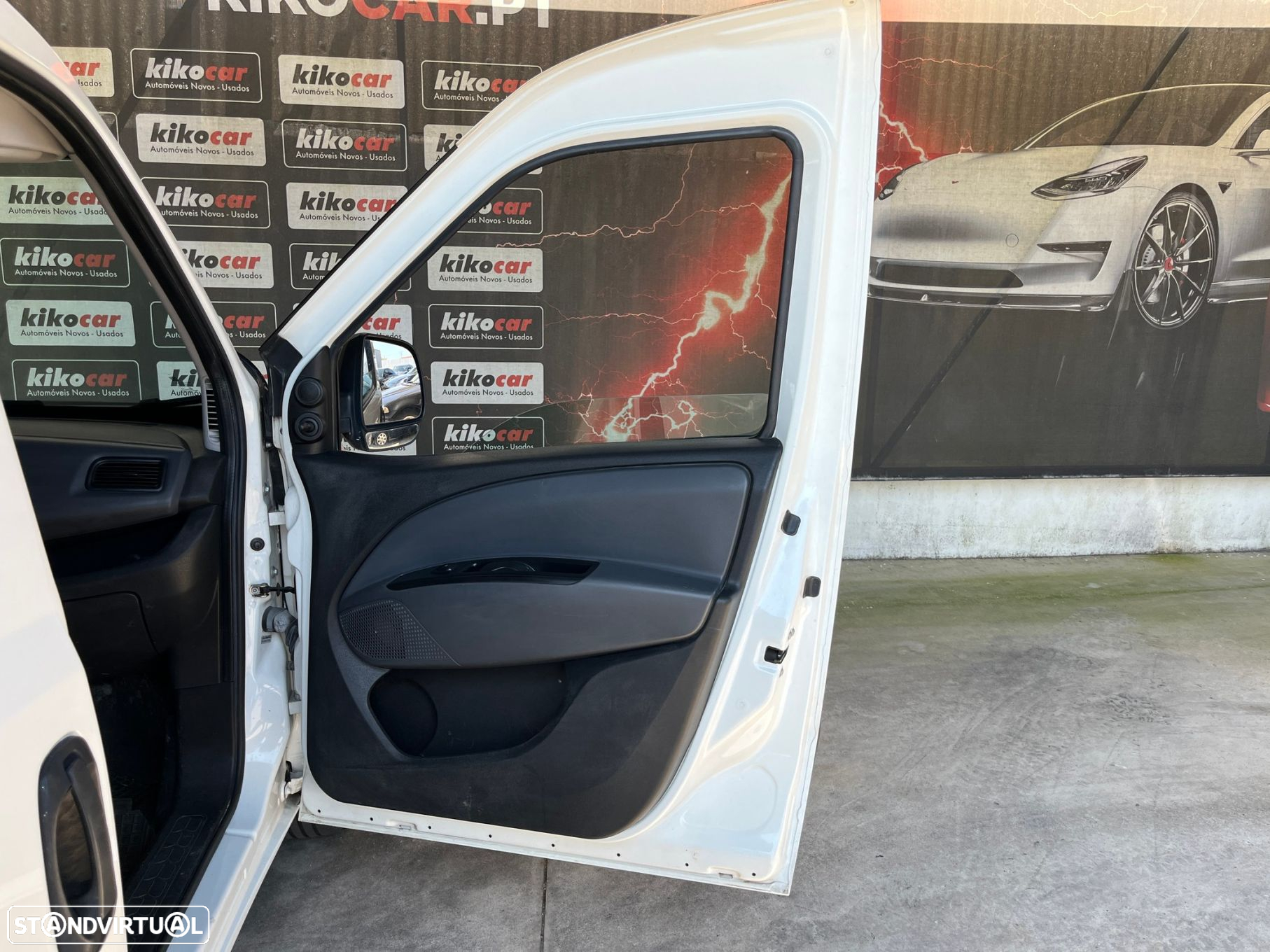 Fiat Doblo Outro - 23