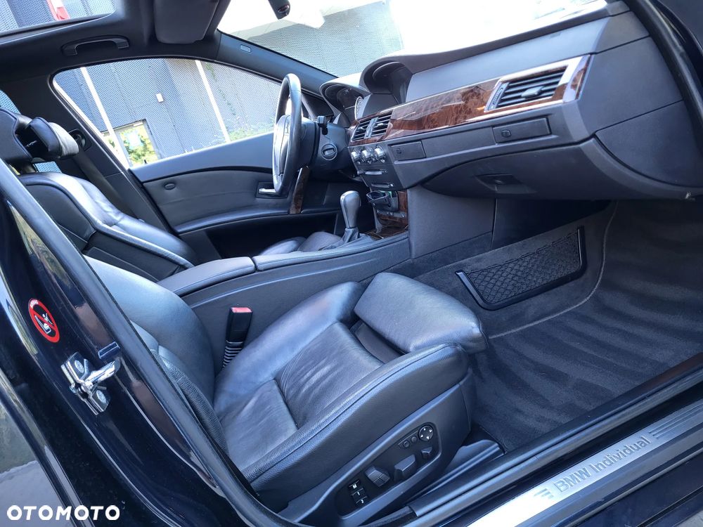 BMW Seria 5 - 29