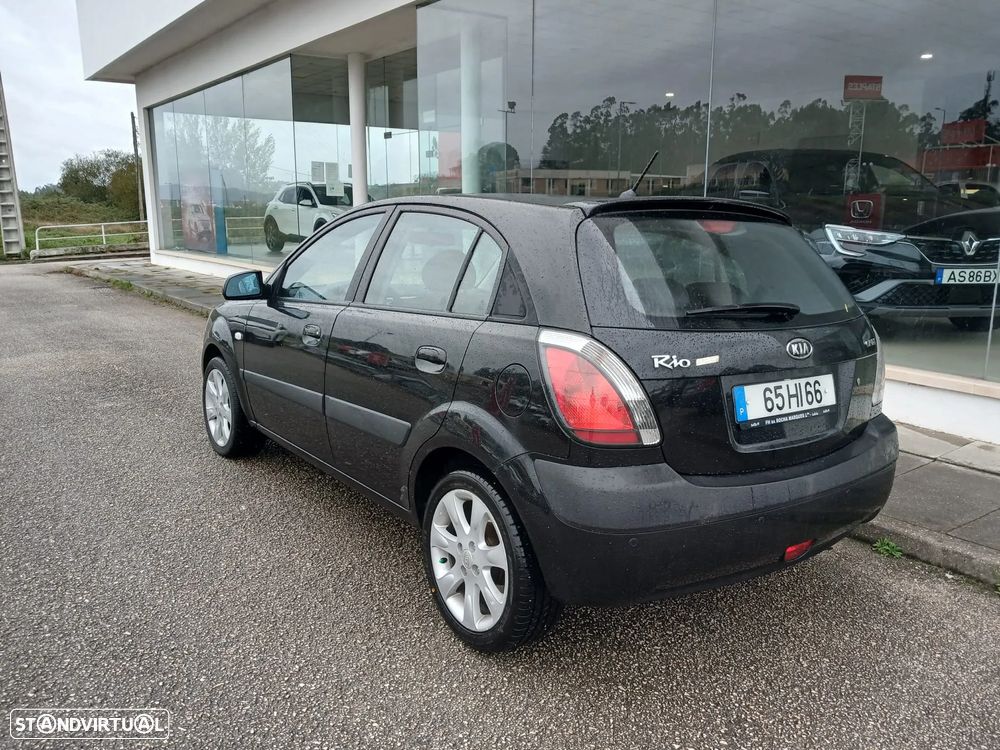 Kia Rio 1.5 CRDi EX - 7