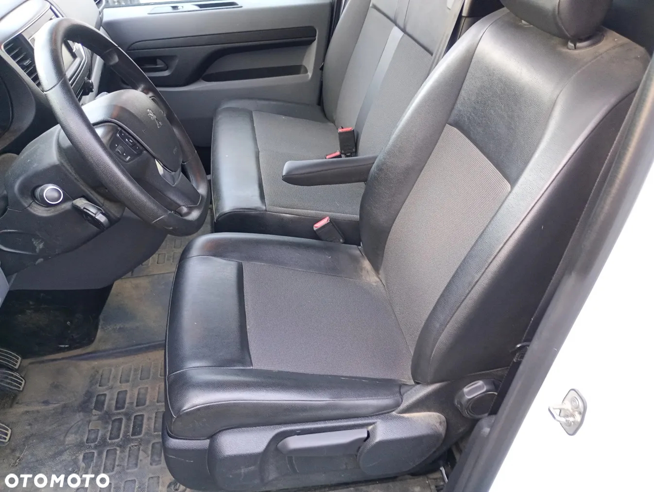 Peugeot peugeot expert 2021r+ 2019r - 11