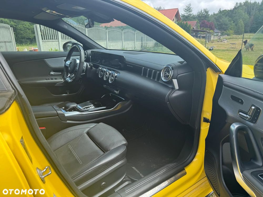 Mercedes-Benz CLA - 6