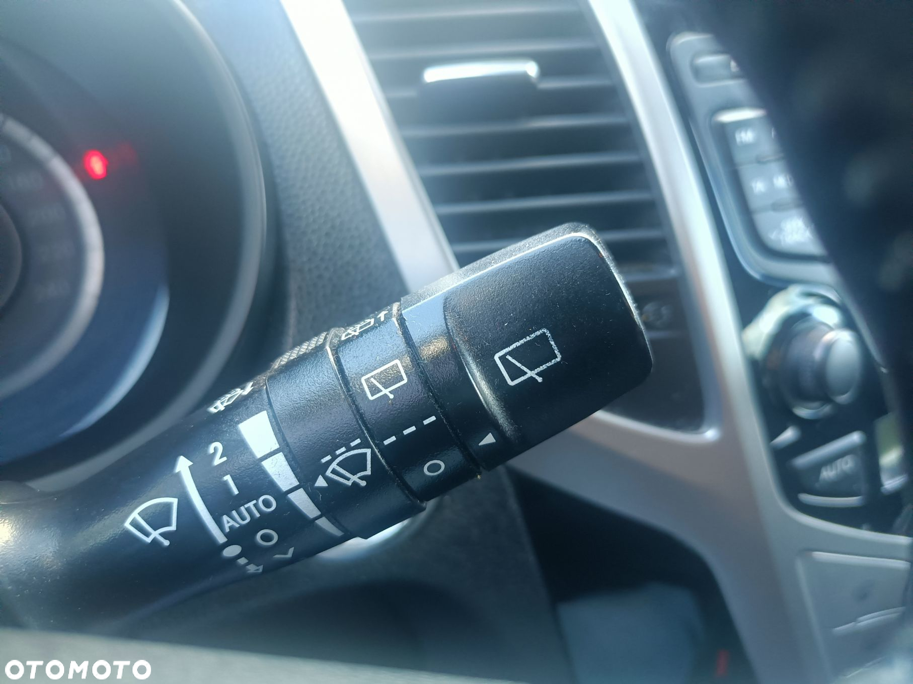 Hyundai ix20 1.6 Premium - 18