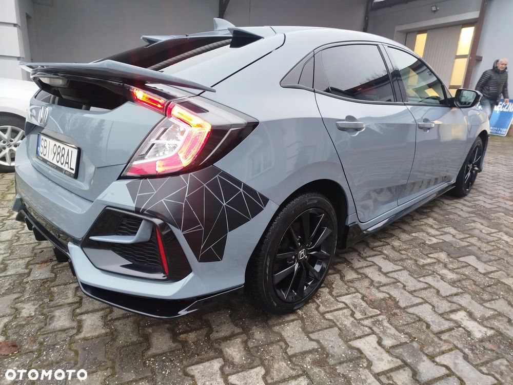 Honda Civic 1.0 T Comfort Sport Line - 11