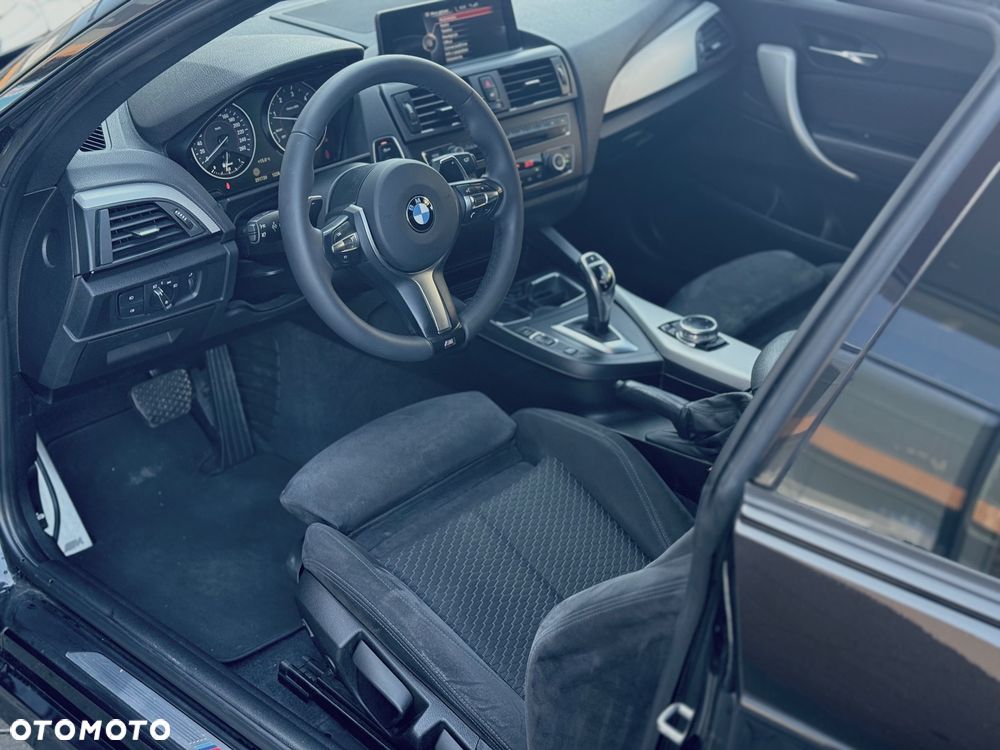 BMW Seria 2 220d - 26