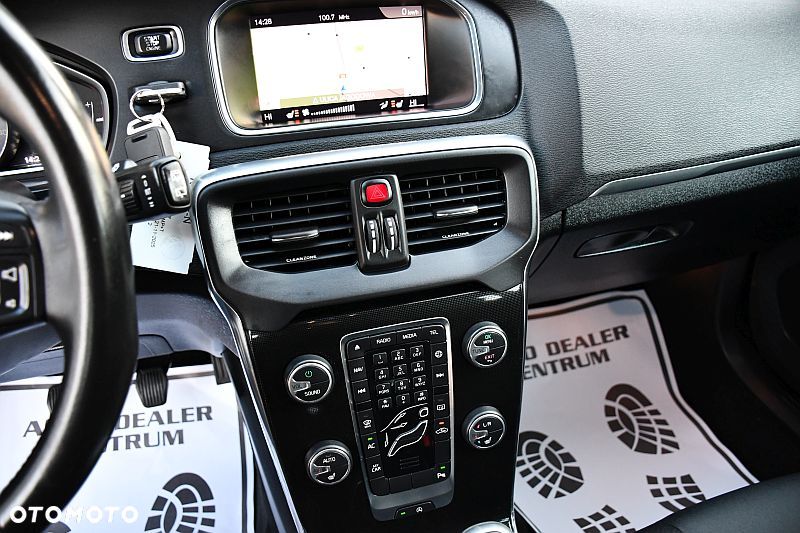 Volvo V40 T3 Drive-E Momentum - 13